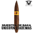 Load image into Gallery viewer, Dunbarton Muestra De Saka Unicorn Diademas Deluxe Coffin