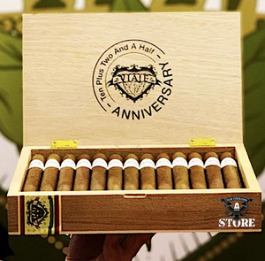 VIAJE Ten Plus Two and a Half Anniversary